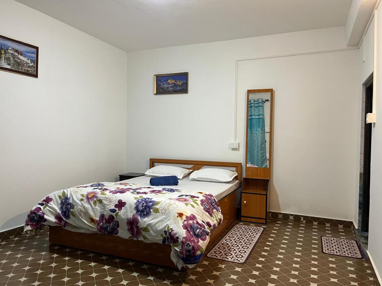Lake Side Homestay - Pradhan Homestay Mirik Buitenkant foto